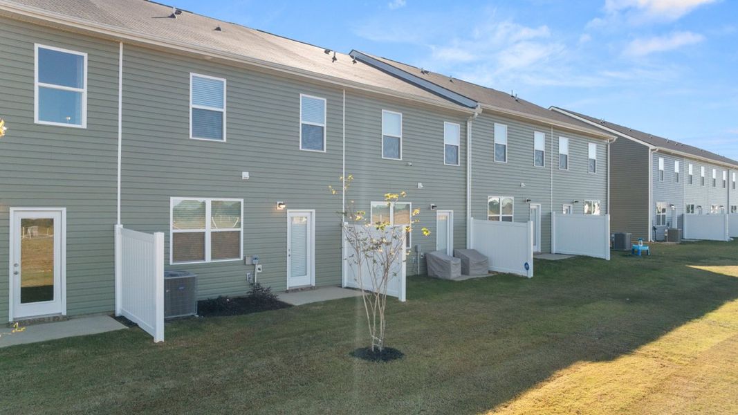 Exterior details and patio area of a home in Weatherstone, Grovetown (Image 22).