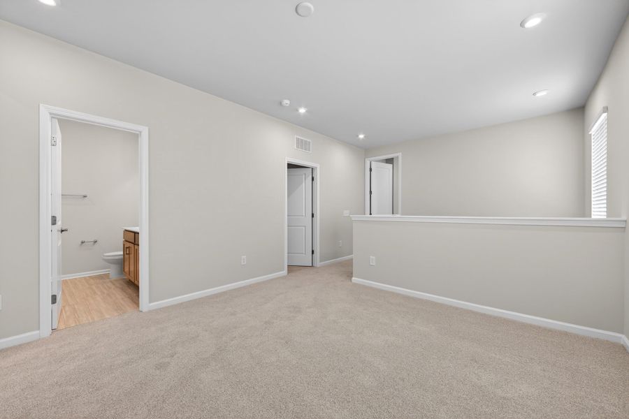 Spacious, unfurnished interior of a new home in Ellis Townes, Charlotte (Image 29). Spacious, unfurnished interior of a new home in Ellis Townes, Charlotte (Image 29).