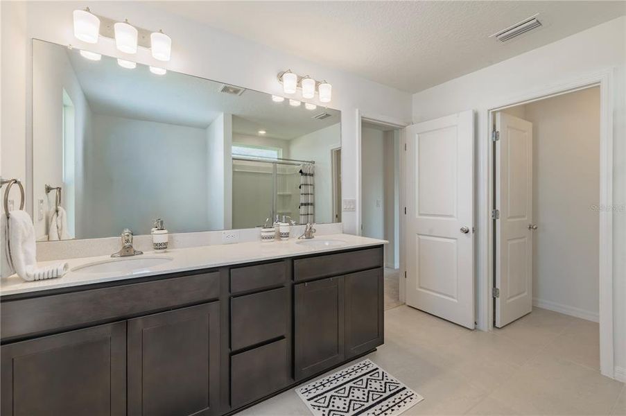 Furnished interior view inside a new home in , Land O' Lakes (Image 36). Furnished interior view inside a new home in , Land O' Lakes (Image 36).