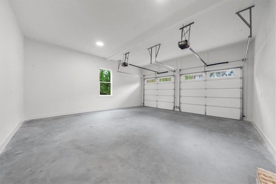 Spacious, unfurnished interior of a new home in , Woodstock (Image 23). Spacious, unfurnished interior of a new home in , Woodstock (Image 23).