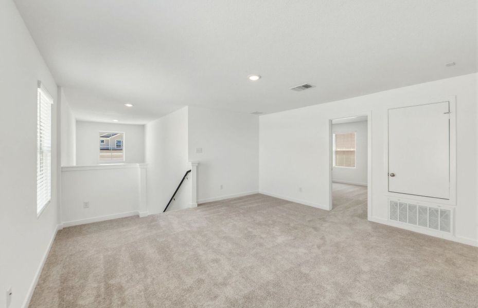 Spacious, unfurnished interior of a new home in Cameron Place, Austin (Image 26). Spacious, unfurnished interior of a new home in Cameron Place, Austin (Image 26).
