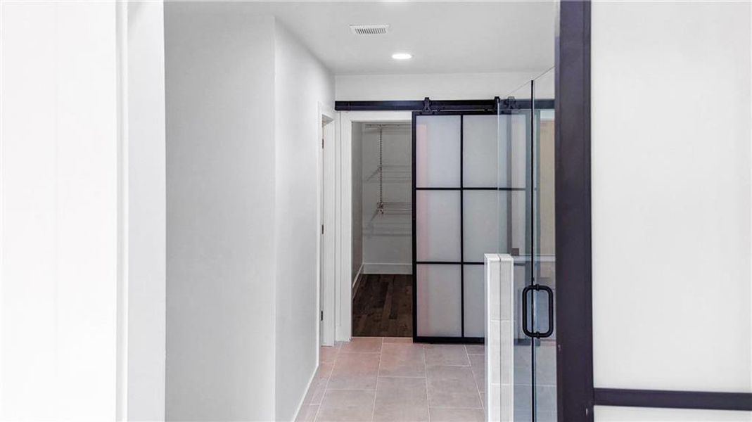 Image 29 of a home in . Image 29 of a home in .