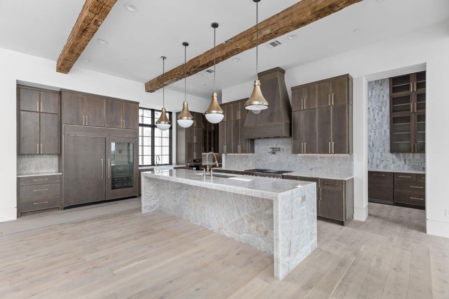 Furnished interior view inside a new home in , Lakeway (Image 7).