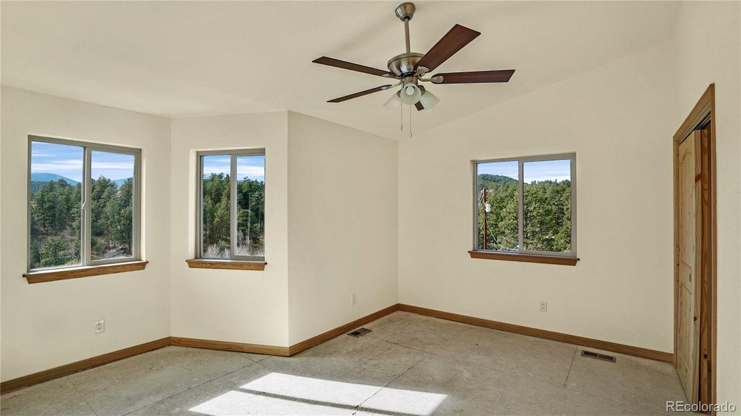 Spacious, unfurnished interior of a new home in , Bailey (Image 10).