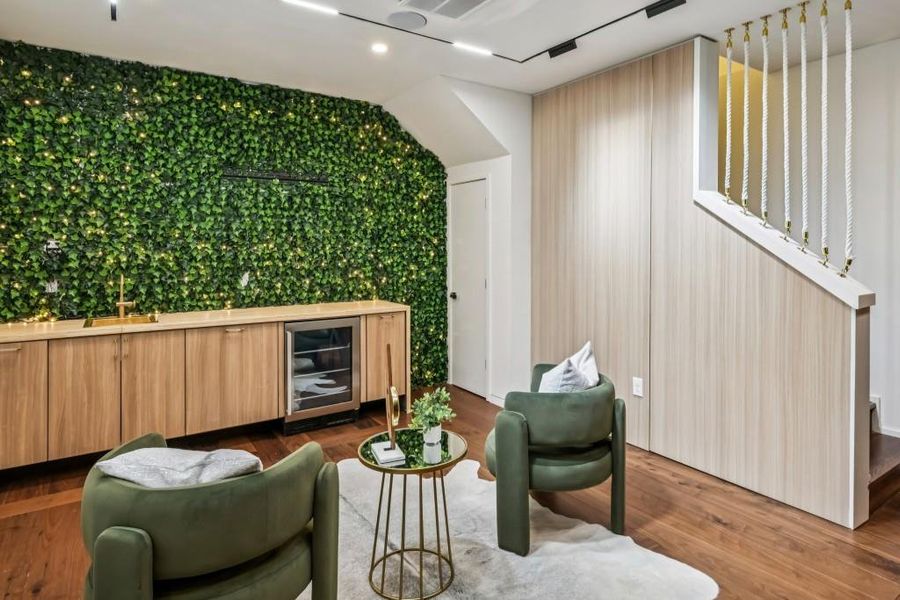 Image 56 of a home in .