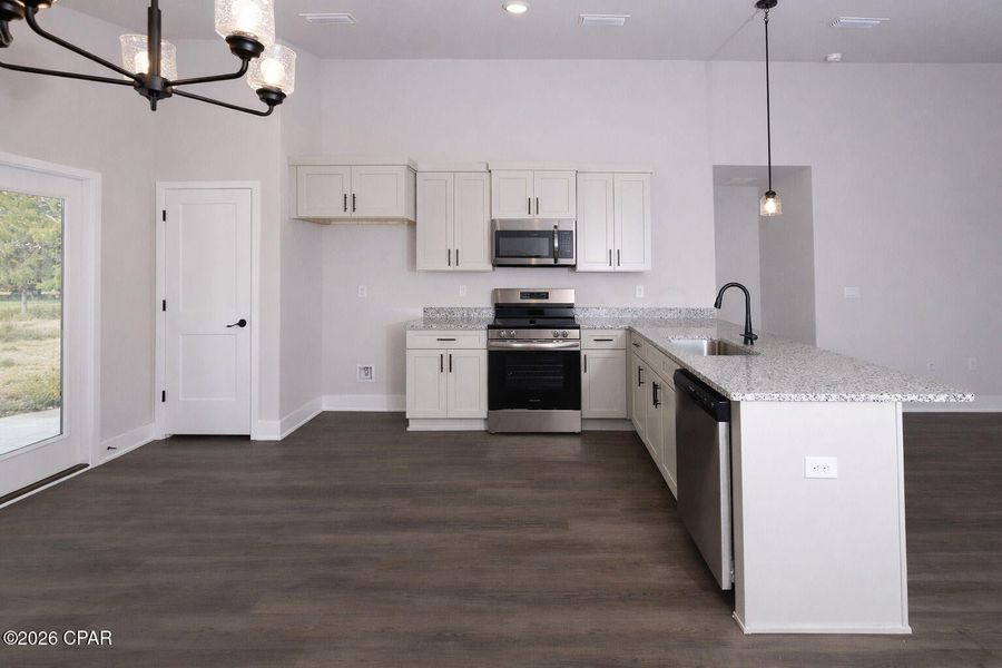 Furnished interior view inside a new home in Fox Glenn, Panama City (Image 6).