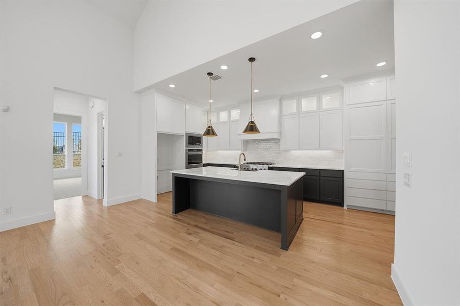 Furnished interior view inside a new home in , Prosper (Image 12).