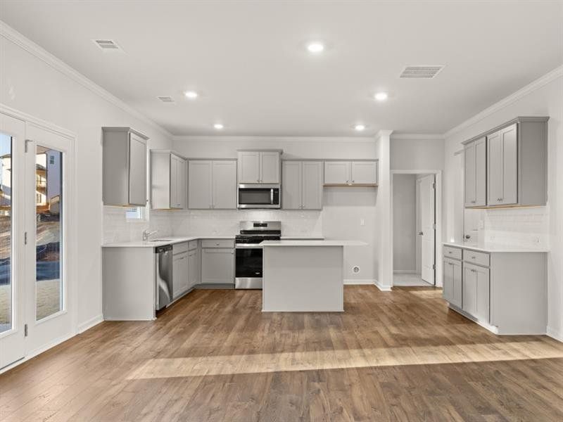 Image 37 of a home in Falcon Landing.