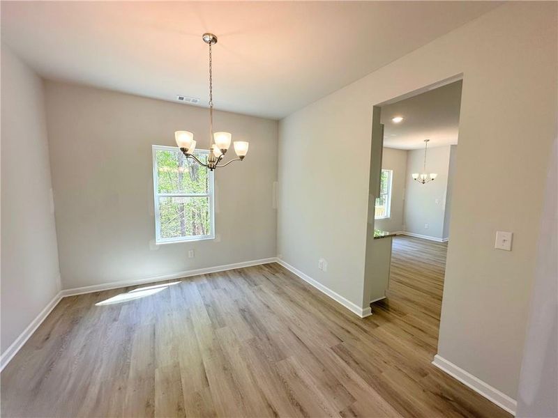 Spacious, unfurnished interior of a new home in , Dallas (Image 24).