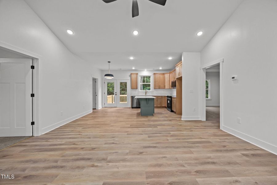 12-web-or-mls-IMG_5966 12-web-or-mls-IMG_5966