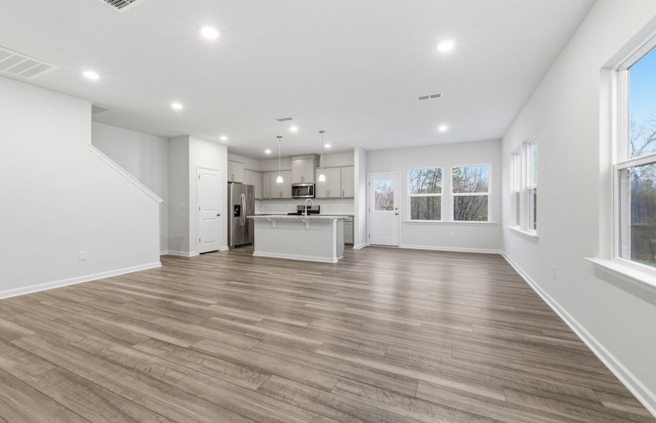 Spacious, unfurnished interior of a new home in McConnell Ridge, McLeansville (Image 15).
