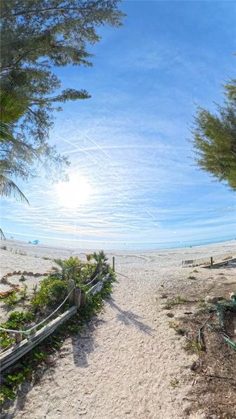 Natural landscape and outdoor views near  in Holmes Beach (Image 8).