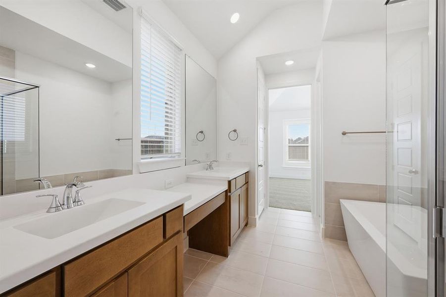 Furnished interior view inside a new home in Sandbrock Ranch, Aubrey (Image 4).