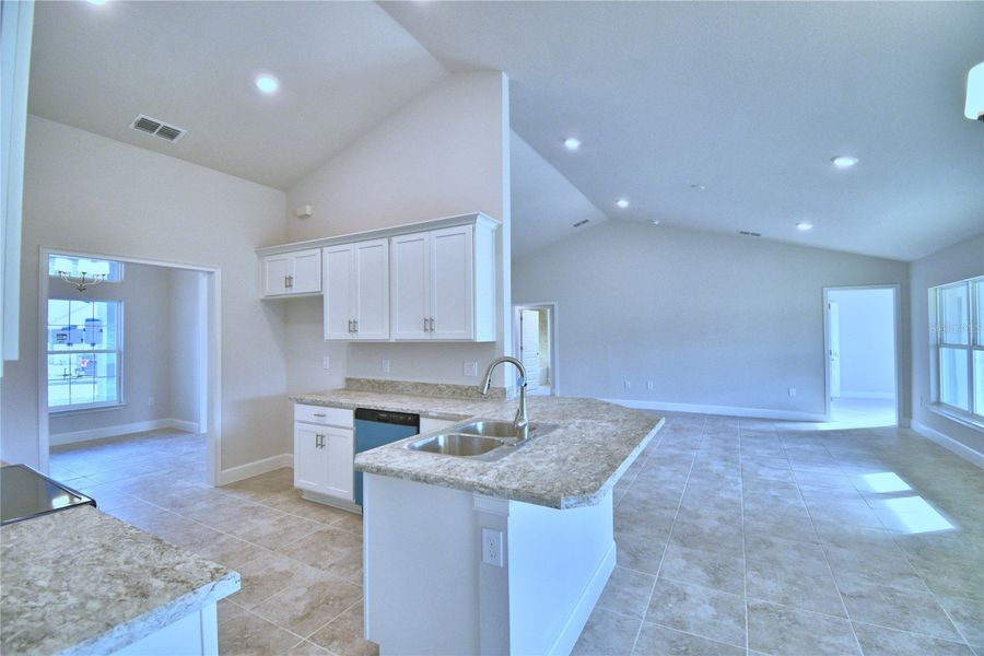 Furnished interior view inside a new home in Cadence Crossing, Auburndale (Image 4).