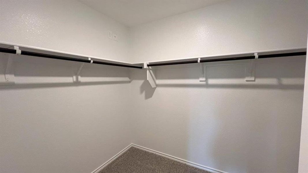 Spacious, unfurnished interior of a new home in Rosewood at Beltmill, Fort Worth (Image 15). Spacious, unfurnished interior of a new home in Rosewood at Beltmill, Fort Worth (Image 15).