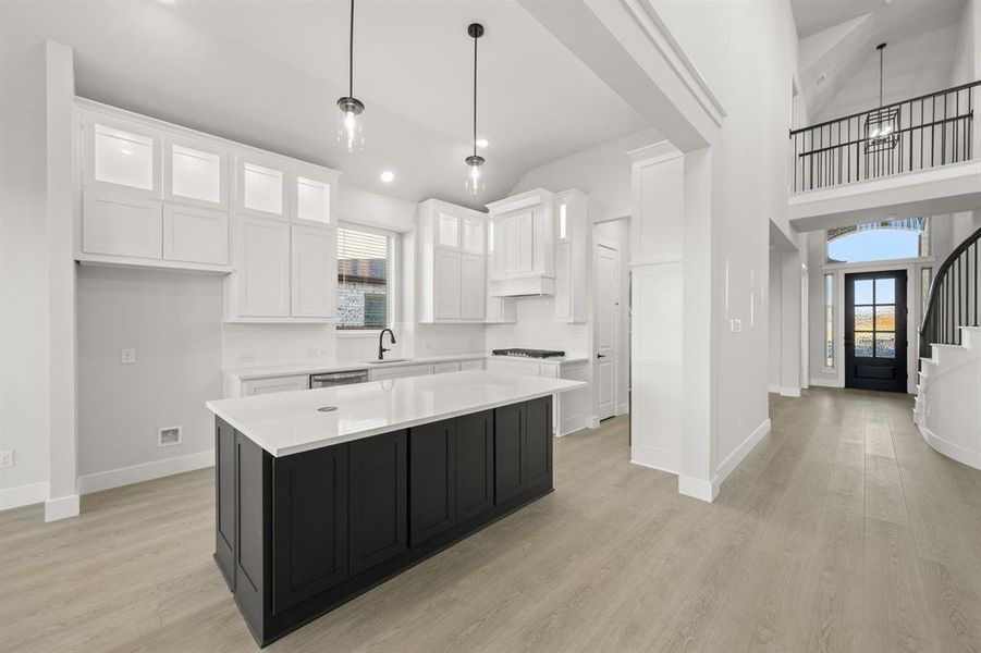 1202 Flock- Kitchen-2 1202 Flock- Kitchen-2