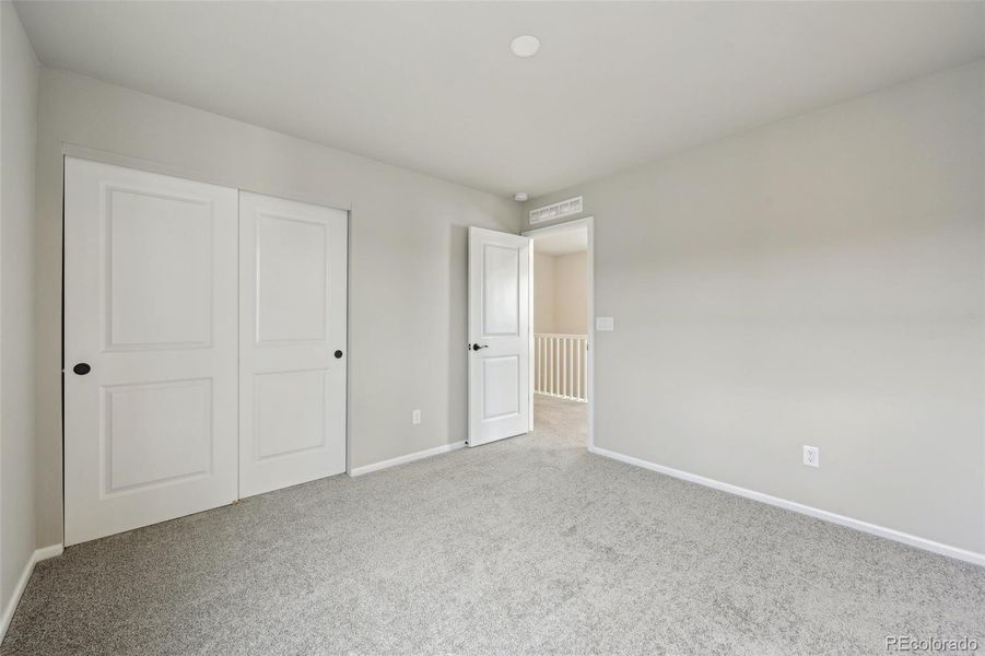 Spacious, unfurnished interior of a new home in The Villas Collection at Sterling Ranch, Littleton (Image 39).