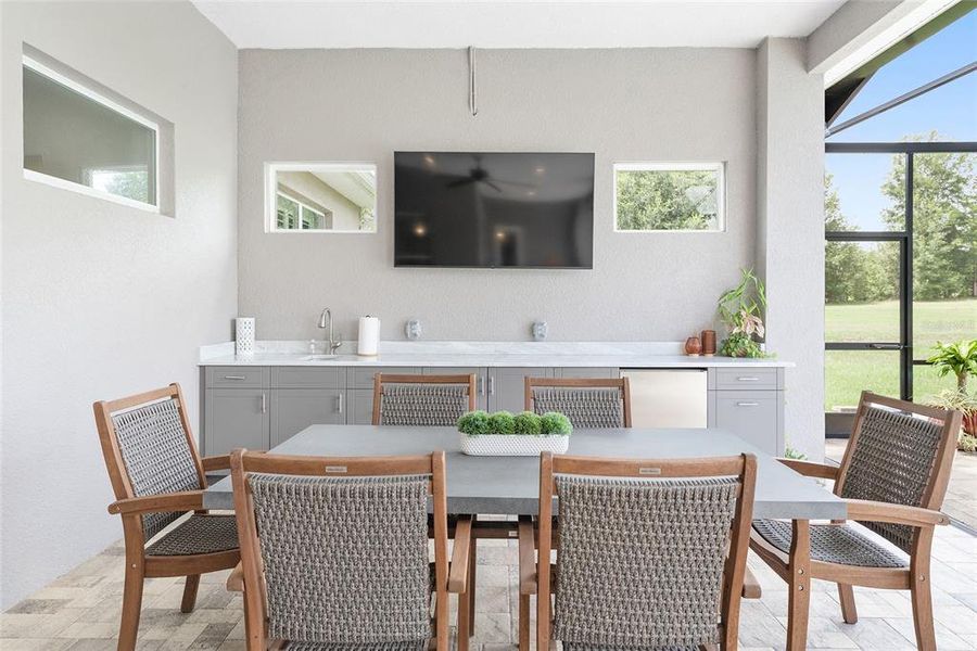 Furnished interior view inside a new home in , Oxford (Image 6).