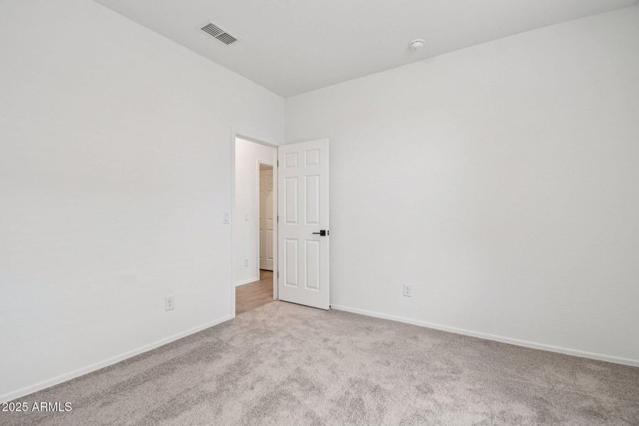 20-web-or-mls-W Bowker St-S2008-020