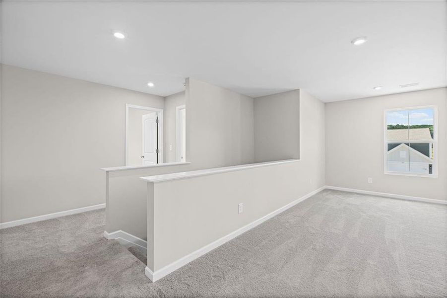 Spacious, unfurnished interior of a new home in Three Rivers, Rome (Image 28). Spacious, unfurnished interior of a new home in Three Rivers, Rome (Image 28).