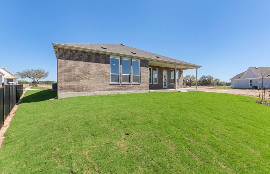 Exterior details and patio area of a home in Sun City Texas, Georgetown (Image 31).