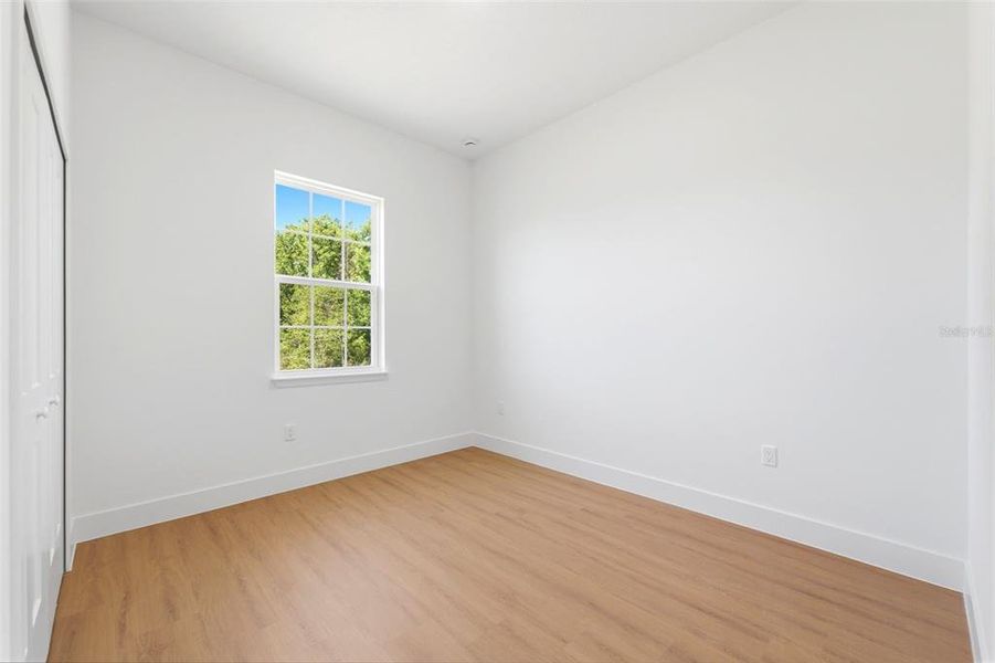 Spacious, unfurnished interior of a new home in , Ocala (Image 30).