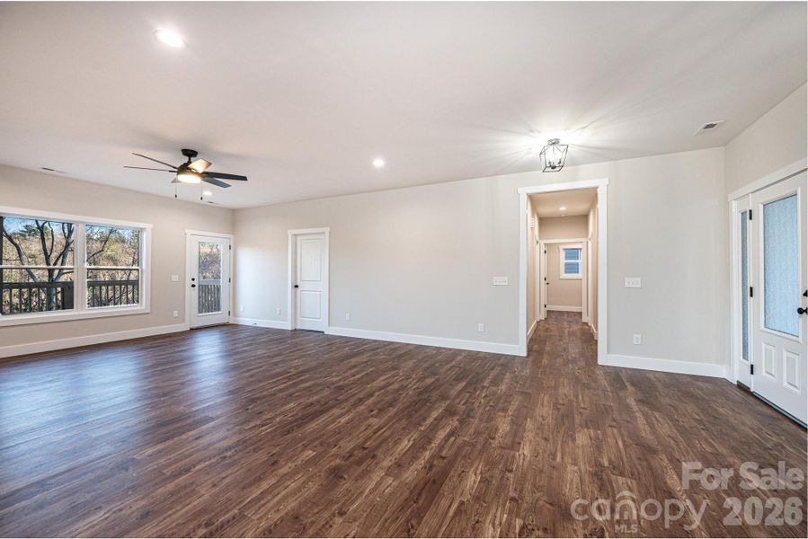 Spacious, unfurnished interior of a new home in , Lenoir (Image 30).