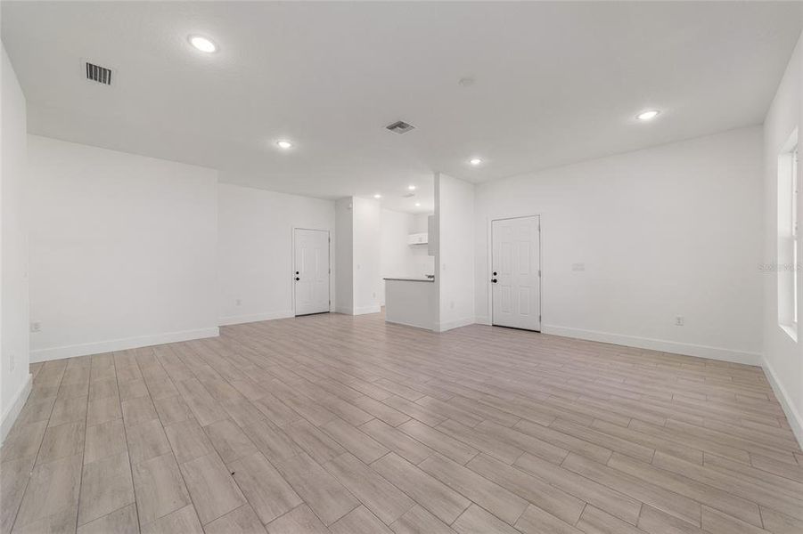 Spacious, unfurnished interior of a new home in , Ocala (Image 27). Spacious, unfurnished interior of a new home in , Ocala (Image 27).