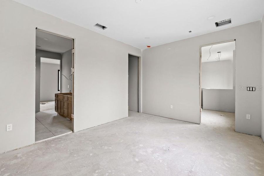 Image 42 of a home in .