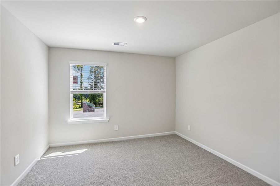Spacious, unfurnished interior of a new home in Artisan Walk, Fairburn (Image 17).