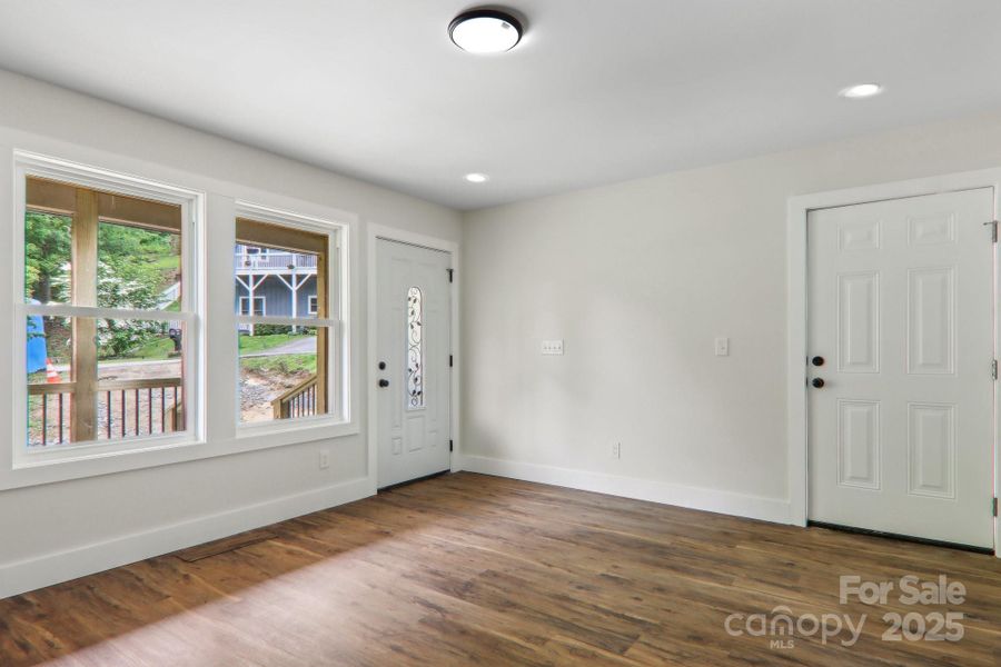 Spacious, unfurnished interior of a new home in , Waynesville (Image 36).