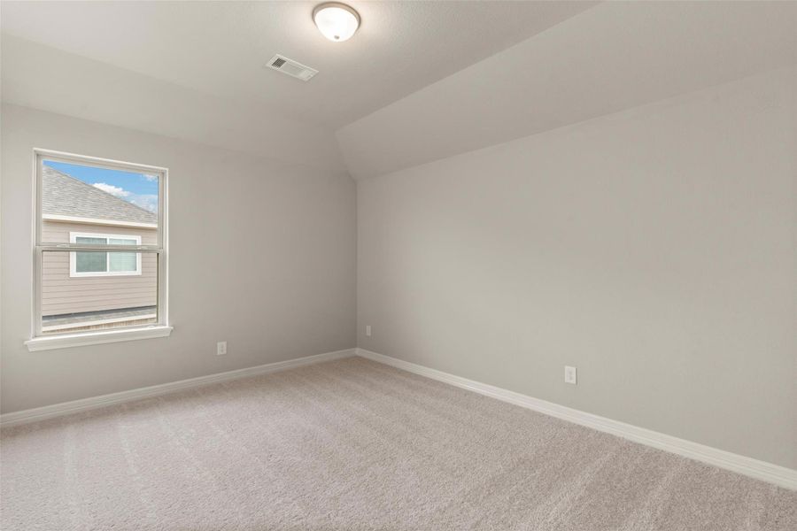 Note: Sample product photo. Actual exterior and interior selections may vary by homesite. Photo may be virtually staged