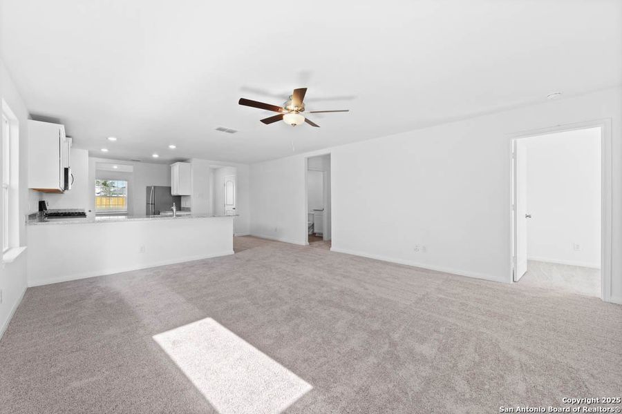 Spacious, unfurnished interior of a new home in , San Antonio (Image 15). Spacious, unfurnished interior of a new home in , San Antonio (Image 15).