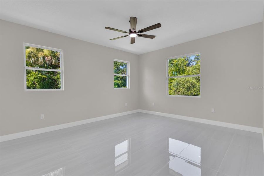 Spacious, unfurnished interior of a new home in , Titusville (Image 28).