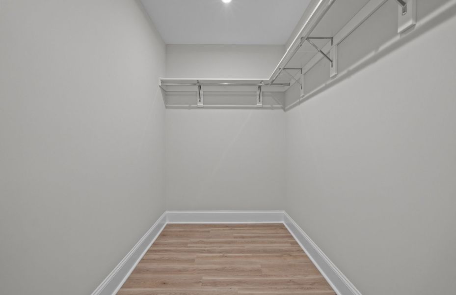 Spacious, unfurnished interior of a new home in The Haven at Riverlights, Wilmington (Image 19).