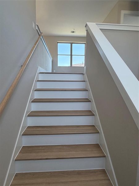 Spacious, unfurnished interior of a new home in , Spring (Image 22).