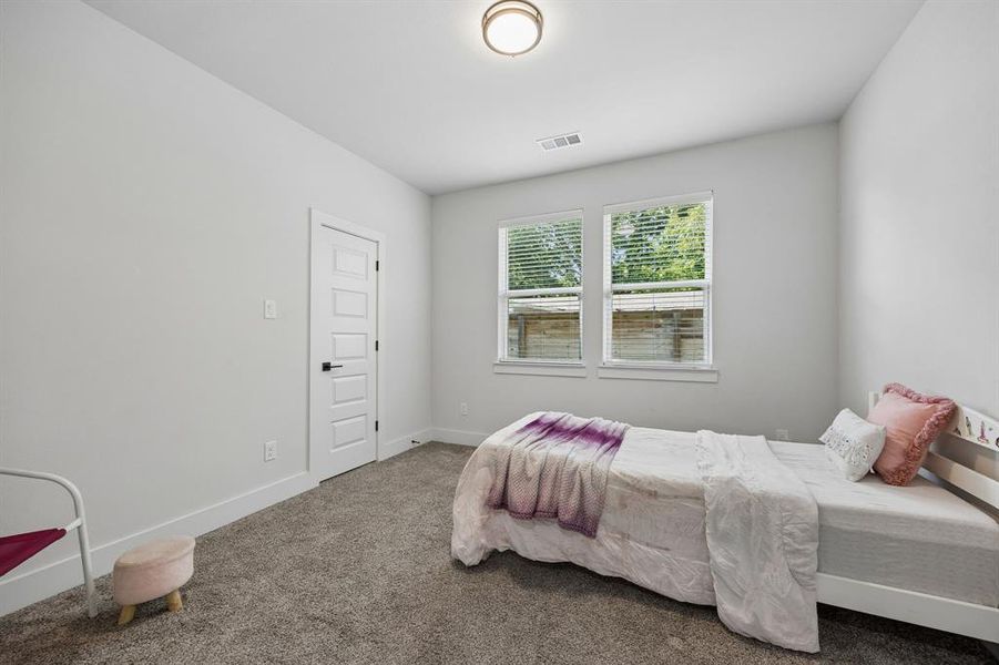 Furnished interior view inside a new home in , Dallas (Image 7). Furnished interior view inside a new home in , Dallas (Image 7).