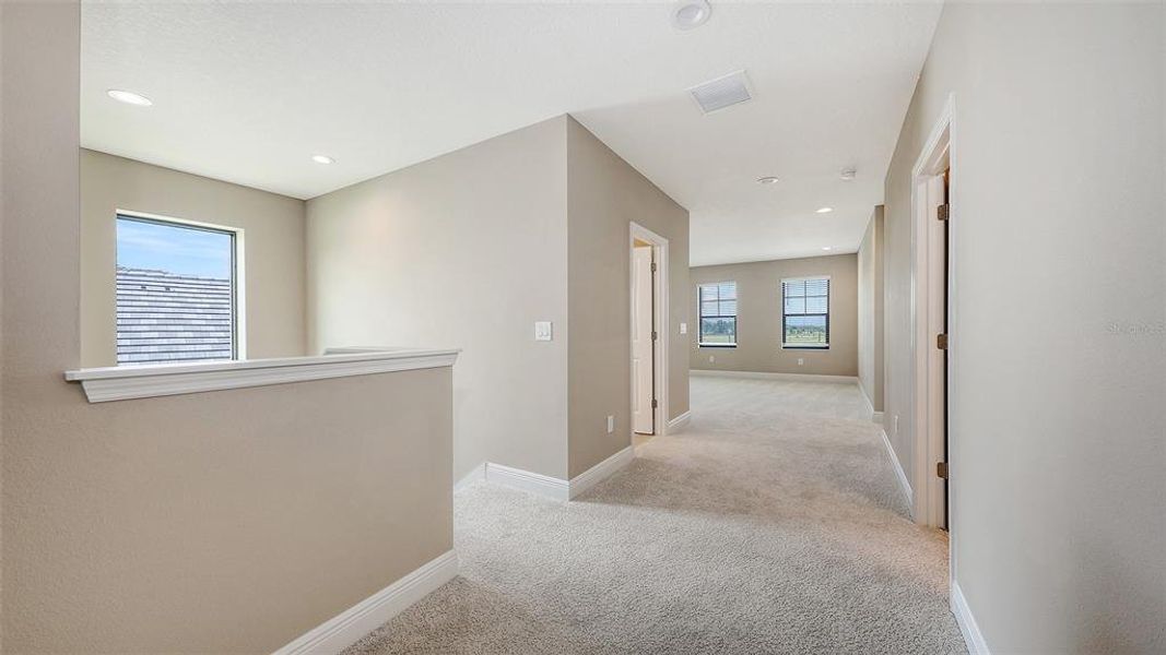 Spacious, unfurnished interior of a new home in Palm Grove, Lakewood Ranch (Image 38). Spacious, unfurnished interior of a new home in Palm Grove, Lakewood Ranch (Image 38).