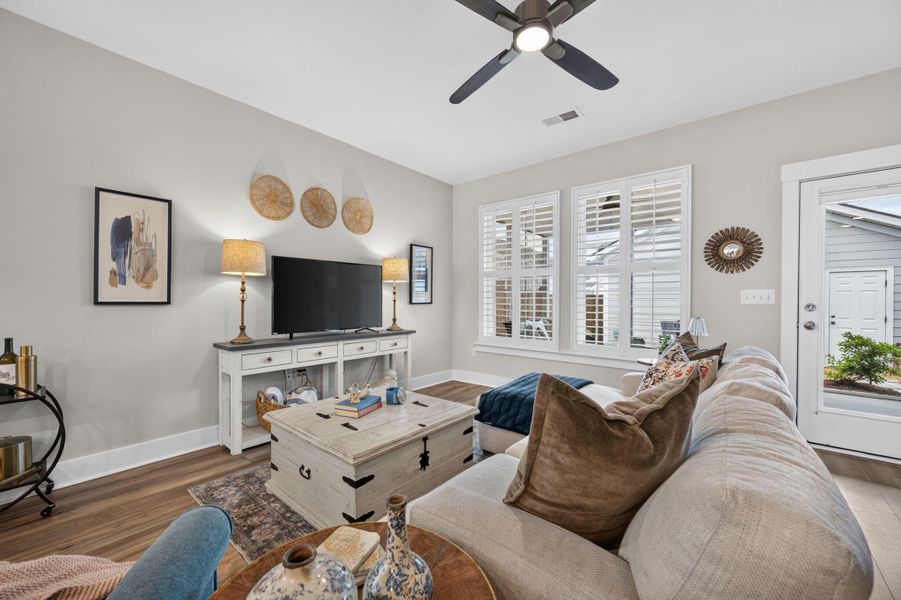 Furnished interior view inside a new home in Nexton - Midtown - The Park Collection, Summerville (Image 16). Furnished interior view inside a new home in Nexton - Midtown - The Park Collection, Summerville (Image 16).
