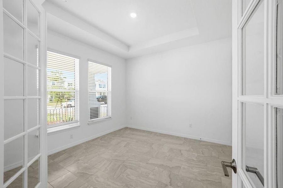 532 SE Ranch Oak Circle ~ Ready Now