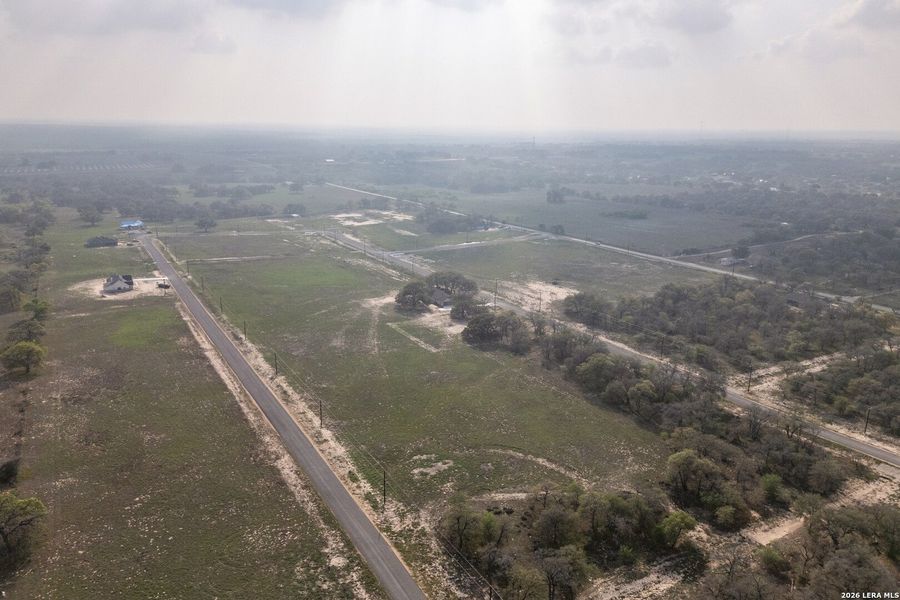 Natural landscape and outdoor views near  in Floresville (Image 39).