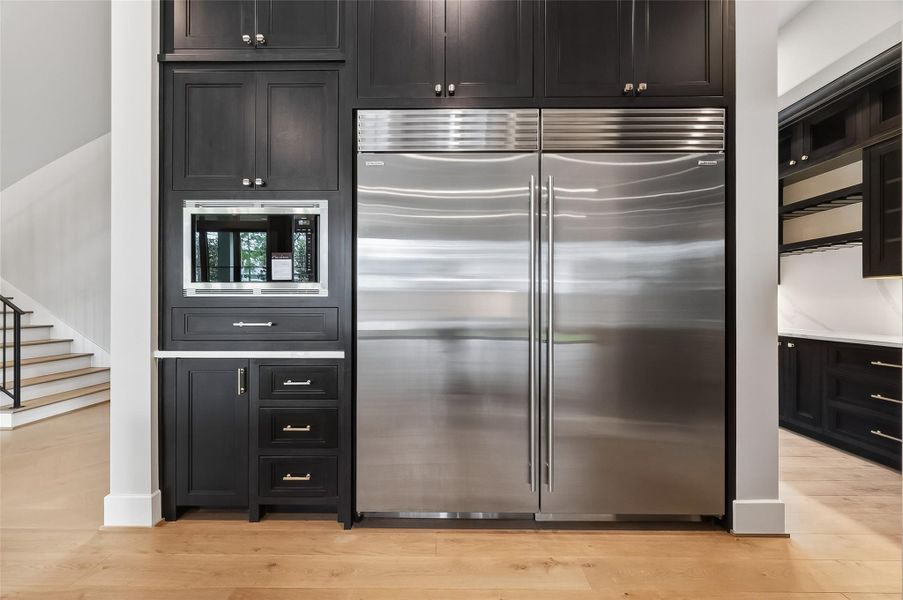 Additional cutting-edge appliances. Additional cutting-edge appliances.