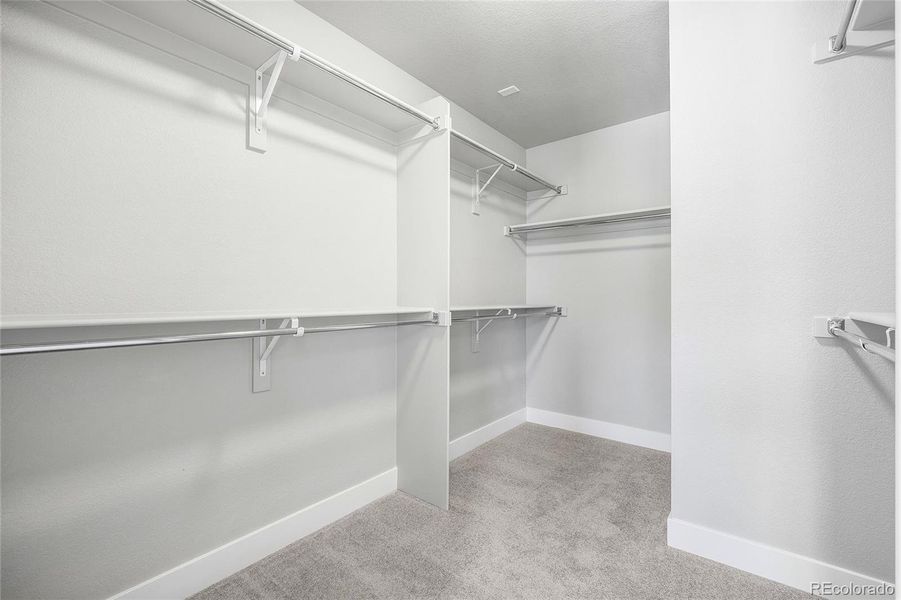 Image 44 of a home in .