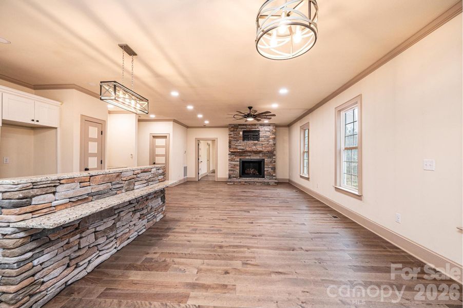 Spacious, unfurnished interior of a new home in , Newton (Image 21).