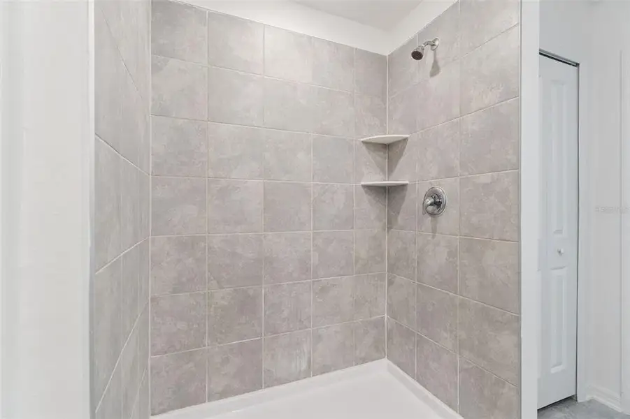 Image 24 of a home in Peace Creek Reserve: Legacy Collection. Image 24 of a home in Peace Creek Reserve: Legacy Collection.