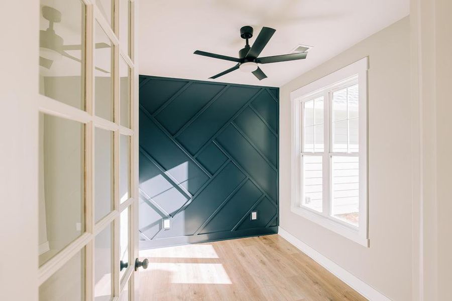 Spacious, unfurnished interior of a new home in , Walterboro (Image 38).