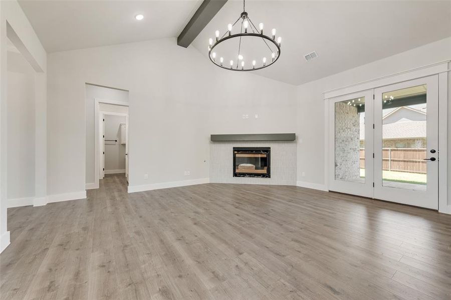 Spacious, unfurnished interior of a new home in Lincoln Pointe, Van Alstyne (Image 17). Spacious, unfurnished interior of a new home in Lincoln Pointe, Van Alstyne (Image 17).
