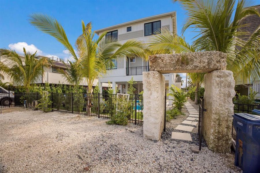 Exterior details and patio area of a home in , Bradenton Beach (Image 35).