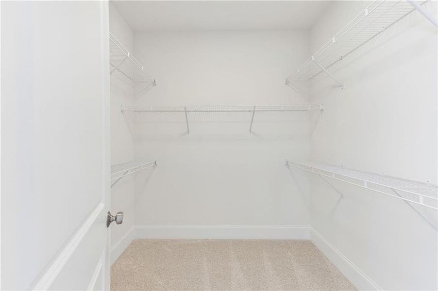 Spacious, unfurnished interior of a new home in Aberdeen, Hoschton (Image 27).