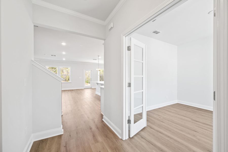 Spacious, unfurnished interior of a new home in Carriage Estates, Lexington (Image 42).